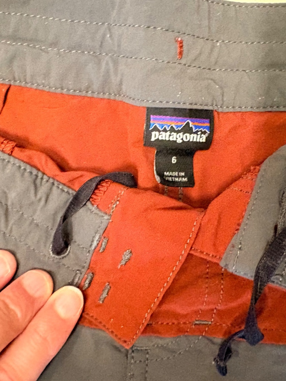 Patagonia board shorts - Picture 2 of 4